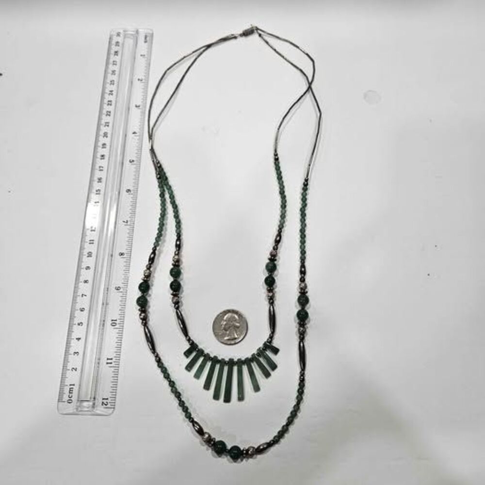 Green Aventurine Crystal Gemstone 11 Drop Beaded Necklace / twist Clasp